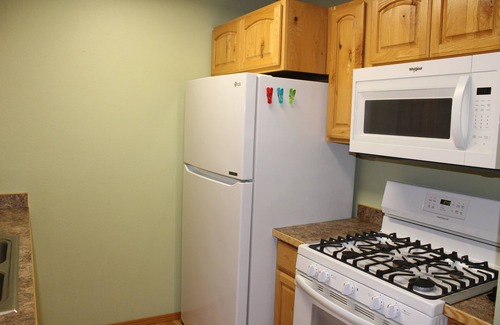 Florence House | Welcome to BarnRoots a Cozy Family sized house, bring your friends
