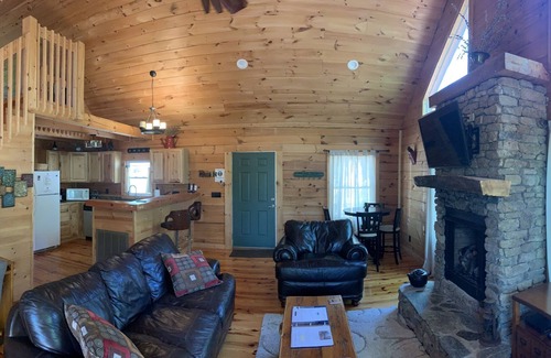 Lake Lure Cabin | Welcome to Bearfoot Cabin