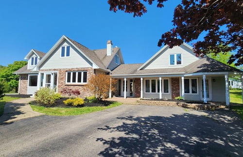 Port Hawkesbury House | Welcome to beautiful Cape Bretton Island, home of the world famous Cabot Trail.