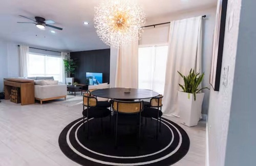 West Kissimmee House | Welcome to Bloomsbury Drive!
