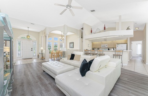 Pine Valley House | Welcome to Boca Grande! Private Luxury Home With Pool, Close to Golf & Beach!