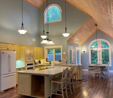 Baddow House | WELCOME TO BURNT RIVER ESTATE