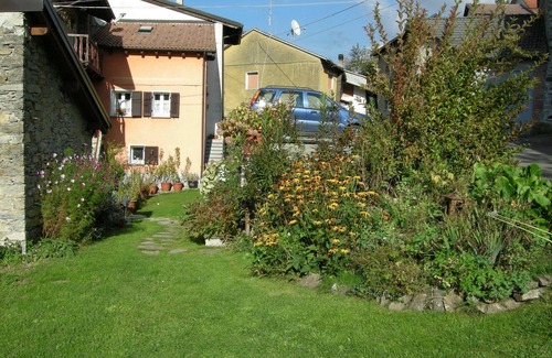Bedonia House | Welcome to Casa Terracotta a cosy self-catering holiday home