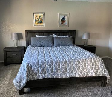 Lake Havasu City House | Welcome to Casa Azul Havasu, Resort Style Backyard with Pool Spa