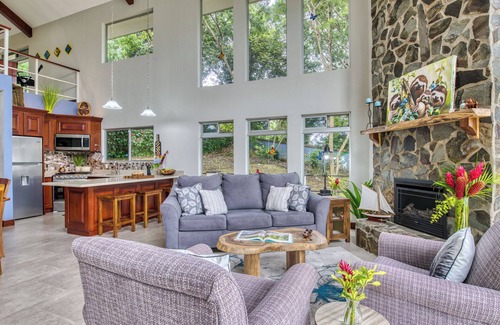 Tronadora House | Welcome to Casa Blanca at Lake Arenal