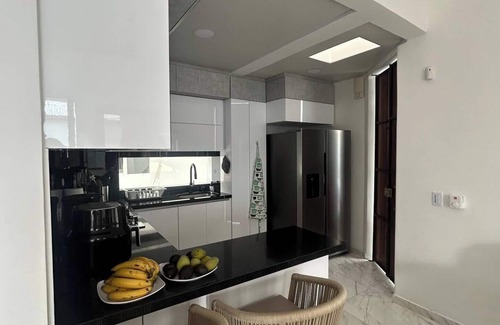 Girardot House | Welcome to Casa Palmera Privada