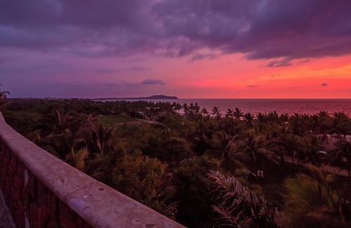 Litibu House | Welcome to Casa Tortuga Litibu.nHacienda style home with beautiful ocean views.