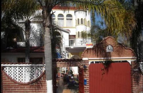 Playas Coronado Villa | Welcome to Casa Viva Mexico 3-bedrooms 2-bathroms 6-Guests close to Shoping Center & Beach