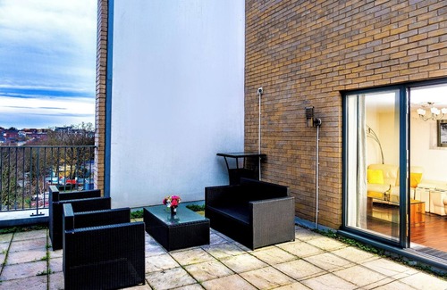 Whittington Apartment | Welcome to cosy retreat in Colindale, London with easy access to Central London