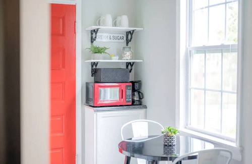 Daniels Hill Cottage | Welcome to Cozy Cottage: Relax. Explore. Retreat.