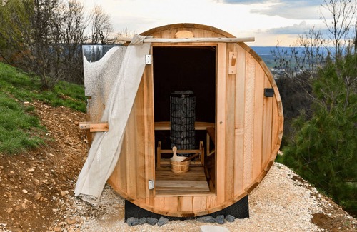 La Cote-Saint-Andre House | Welcome to Domaine des étoiles Unusual accommodations