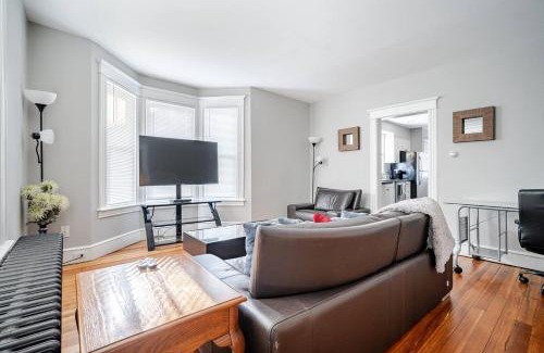 Danbury Apartment | Welcome to Hat City Danbury, A Suburban Retreat