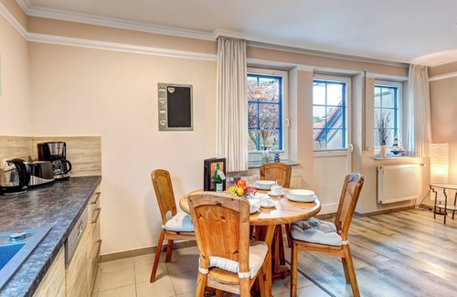Trassenheide Apartment | Welcome to Haus Sonnenschein vacation apartment "Seepferdchen" in Trassenheide
