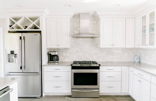 Huddleston House | WELCOME TO ISLAND VIEW AT SMITH MOUNTAIN LAKE