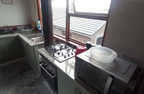 Mossel Bay Cabin | Welcome to Khoka Moya Cabin, nested in the beautiful Costal town of Mosselbay.