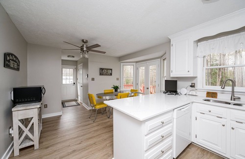 Charles City House | Welcome to King George Manor your family-friendly getaway!