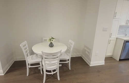 Clarington House | Welcome to lake breeze water view.nWake up to breathe taking lake view.