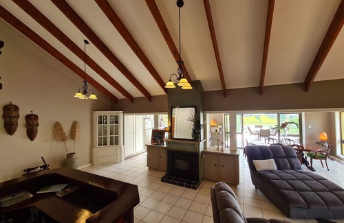 Yungaburra Villa | Welcome to Lakeside, Yungaburra with the lake literally at your doorstep.