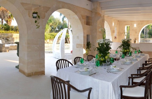 Sanarica Villa | "Welcome to Masseria Quadrelli: an oasis of elegance in the heart of Salento"