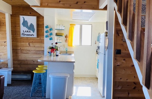 Chester Cabin | Welcome to Melissa’s Mountain Meadow!