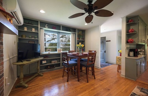 Kenilworth House | Welcome to Nana’s Place in Asheville!