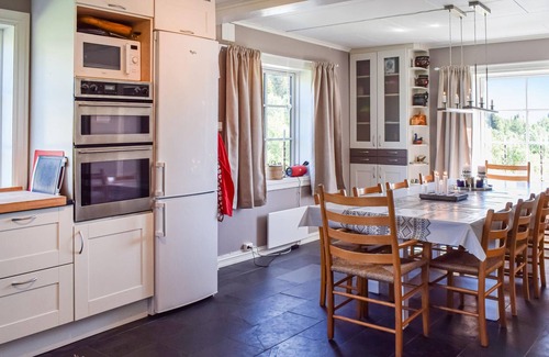 Nordre Land House | Welcome to North Torpa and this beautiful vacation home.