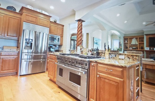 Gulf Park Estates House | Welcome to Ocean Springs on the Bayou!
