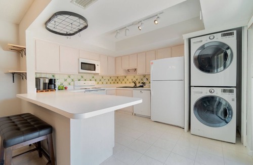 Wellington House | Welcome to our 3 bedroom 2.5 bath town house in the heart of Wellington Florida