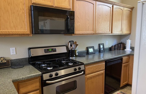 Shaver Lake Cabin | Welcome to our Blue Pine Cabin!