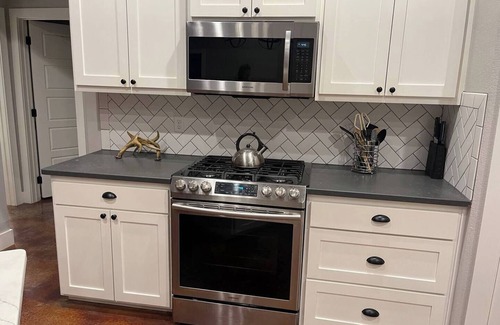 Mount Vernon House | Welcome to our “cozy modern country home near the beautiful Lake Cypress Springs