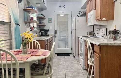 Aransas Pass House | Welcome to our Little Minnow! Perfect for beachgoers, fishermen, and vacation!