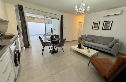 Aglantzia Apartment | Welcome to Our Luxurious 1-Bedroom Private Residence with a Special Patio
