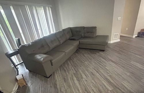 Towson Apartment | Welcome to our luxury space ! Nestled in the vibrant heart of the city.