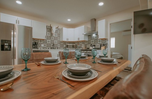 Pueblo Alto House | Welcome to our spacious home in prime Albuquerque