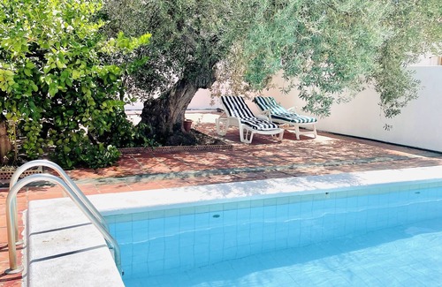 Coin Villa | WELCOME TO PARADISE