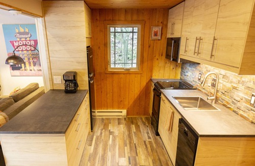 Garfield Cabin | Welcome to Rocky Top Cabins A & B- Basecamp for your adventures!