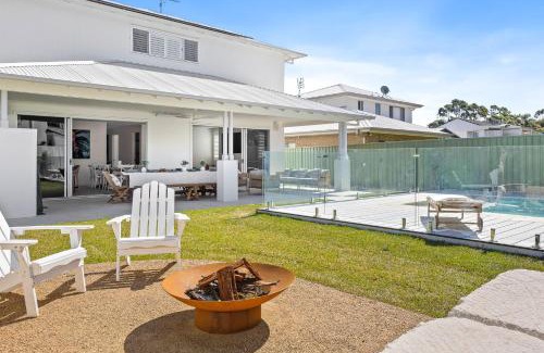 Shoalhaven Heads House | Welcome to Sandy Bottoms!