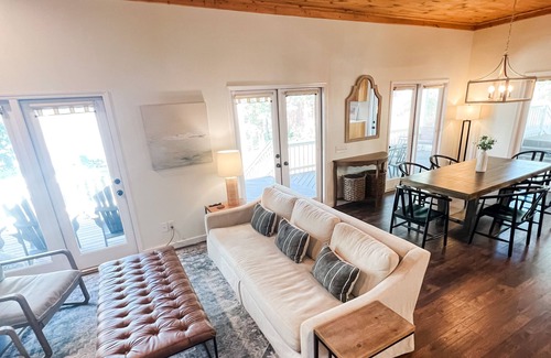Arley House | Welcome to “Smith Lake Retreat”- Gentle Slope to Water- Swim Platform-Fire Pit