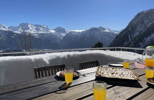 Blatten bei Naters Ski Chalet | Welcome to the heart of the Aletsch Arena!