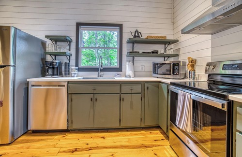 Blue Ridge House | Welcome to Tangled Up Cabin! A Luxury Adults Only HotTub/Sauna Playroom