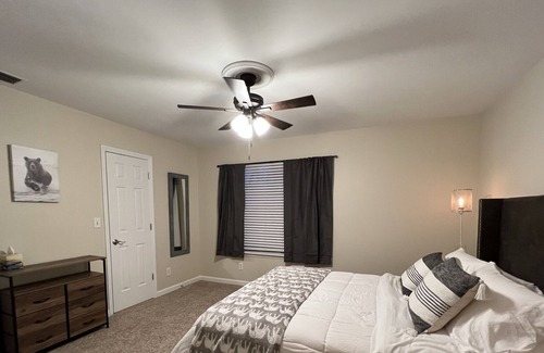 Murfreesboro House | Welcome to The Bears Den