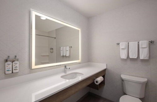 Canyon Park House | Welcome to the beautiful fully renovated room !