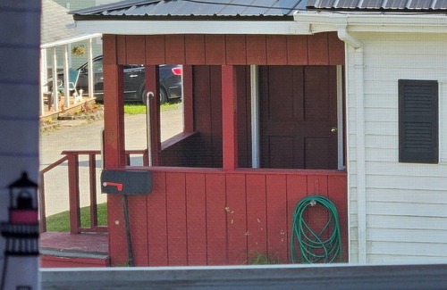 Lubec House | Welcome to the Bold Coast Bungalow in the lovely fishing village of Lubec Maine!