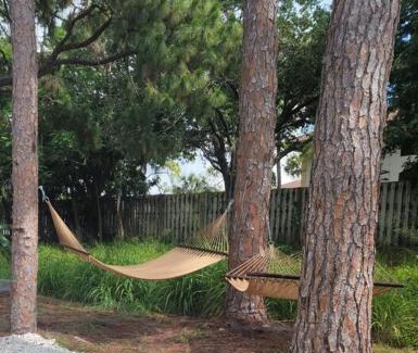 Gulf Gate Estates House | Welcome to The Bray Escape 4 miles to Siesta Key