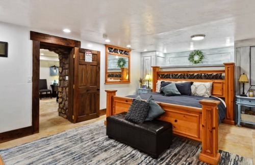Nampa House | Welcome to "The Castle"