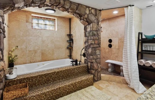 Nampa House | Welcome to "The Castle"