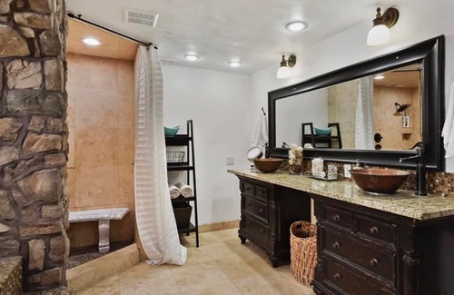 Nampa House | Welcome to "The Castle"