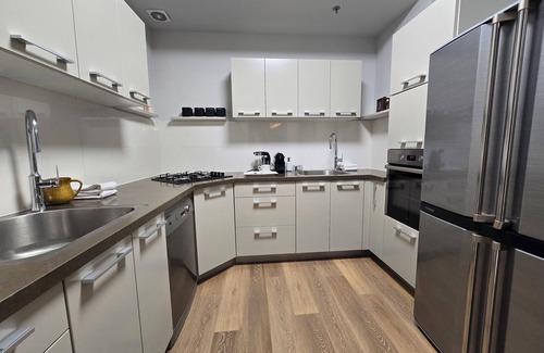 Nachlaot Apartment | Welcome to «The Chestnut» by MPJ vacation Rentals Ltd