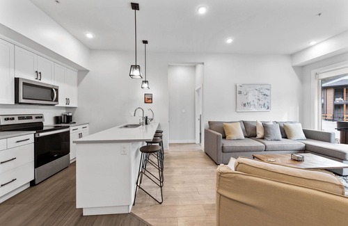 Fairways Condo | Welcome to the Cowabunga Condo