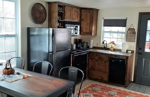 White Bird House | Welcome to the Creekside, our newly built cabin on White Bird Creek